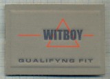 393 -EMBLEMA- WITBOY - BRAND RENUMIT DE IMBRACAMINTE -starea care se vede