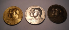 Lot Medalii Regaliste Ziarul Universul 1933 foto
