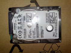 Hard disc HITACHI 320GB ZSK320-320 sata 2,5 - DEFECT foto