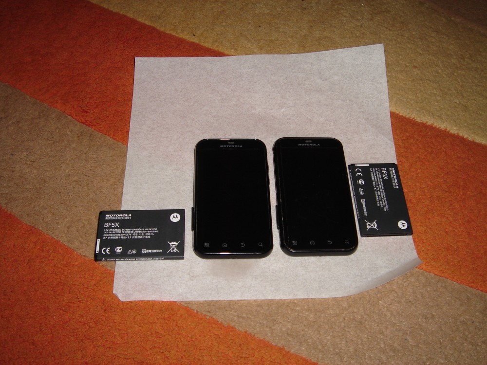 Motorola Defy MB525 impecabile - 139 LEI !!! | arhiva Okazii.ro
