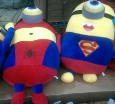 minion spiderman din plus 50cm foto