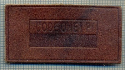 403 -EMBLEMA- CODE ONE/P - BRAND RENUMIT DE IMBRACAMINTE -starea care se vede foto