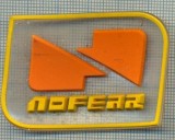 423 -EMBLEMA- NOFEAR - BRAND RENUMIT DE ECHIPAMENT DE IARNA -starea care se vede