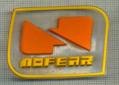 431 -EMBLEMA- NOFEAR - BRAND RENUMIT DE ECHIPAMENT DE IARNA -starea care se vede foto