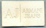 416 -EMBLEMA- ARMANI JEANS - BRAND RENUMIT DE IMBRACAMINTE -starea care se vede