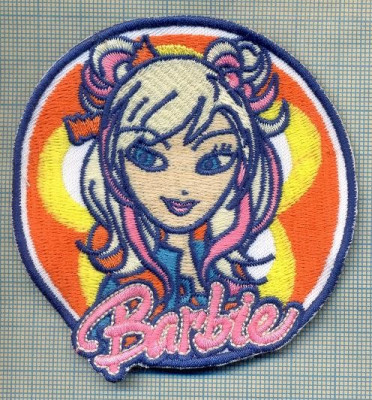 463 -EMBLEMA- BARBIE -GAMA RENUMITA DE PAPUSI -starea care se vede foto