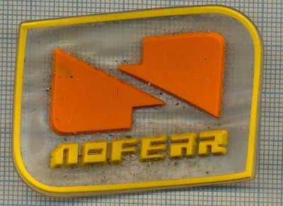 427 -EMBLEMA- NOFEAR - BRAND RENUMIT DE ECHIPAMENT DE IARNA -starea care se vede foto