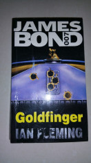 GOLDFINGER IAN FLEMING foto