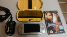 psp 3004 2gb modat +joc +husa foto