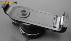 TomTom Car Kit for iPhone dock tomtom apple iPhone carkit foto