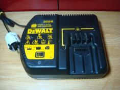 incarcator Dewalt 24v 2,5A foto