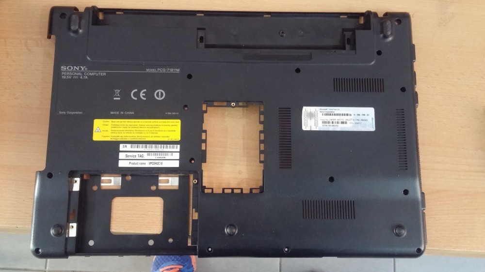 bottom sony vaio pcg 71811m vpceh a103 carcasa laptop toshiba okazii bottom sony vaio pcg 71811m vpceh a103 carcasa laptop toshiba okazii