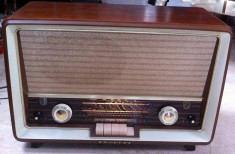 radio lampi Philips B4CH74A foto