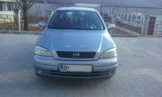 Opel Astra foto