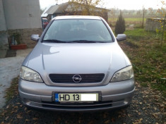 Opel Astra foto