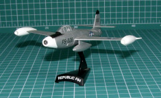 F84 Republic scara 1:100(4275) foto