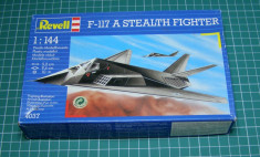 Macheta F117 A produs Revell scara 1:144(4248) foto