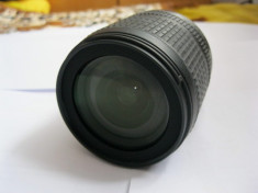 Obiectiv foto Nikon AF-S DX NIKKOR 18-105mm f/3.5-5.6G ED VR ( F-mount). ((1)) foto
