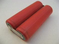 Set de doi acumulatori 4200 - 4400 mAh Li-ion model 18650 testati si masurati foto