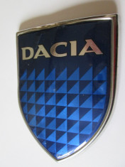 EMBLEMA FATA DACIA LOGAN 9,5 X 12 CM foto