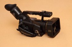 Camera video profesionala Panasonic AG-DVX100A vand sau schimb cu Nikon D5300 foto