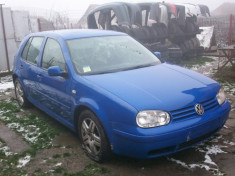 Dezmembrez Volkswagen Golf 4 motor 1.6 benzina an 2000 foto