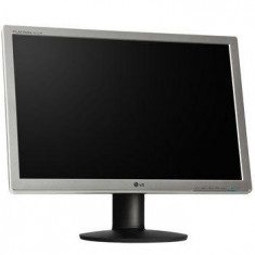 Monitor LCD wide LG Flatron W2242PK Grad B foto