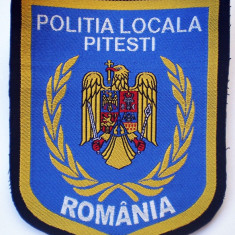 5.484 ROMANIA ECUSON EMBLEMA PATCH POLITIA LOCALA PITESTI 100/82mm