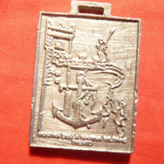 Placheta - Targul de la Trento Italia ,dim.=3x3,9 cm , metal