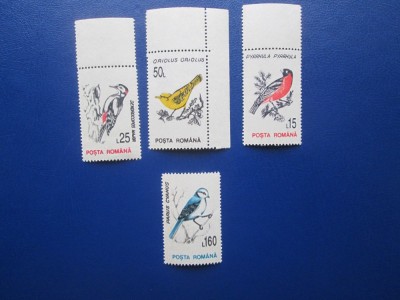 TIMBRE ROMANIA PASARI NESTAMPILATE foto