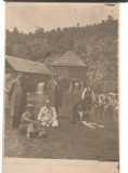 CPI (B6301) FOTOGRAFIE - BARBATI, FEMEI, COPII LA IARBA VERDE