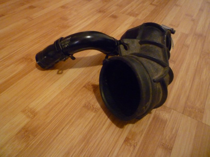 Conducta furtun teava aer gaze intercooler racord galerie admisie Opel Astra G ! foto mare Conducta furtun teava aer gaze intercooler racord galerie admisie Opel Astra G ! foto mare