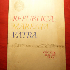 M.Acojocaritei- Cantece pt. Elevi -Partituri si versuri patriotice 1971