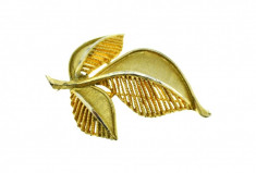 Brosa vintage aurita, design modernist Leaf, semnata casa bijuterii BSK New York foto