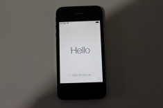 IPHONE 4S necodat, CADOU acumulator, husa de piele foto