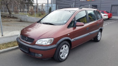 Opel Zafira foto