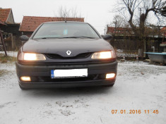 Renault Laguna foto