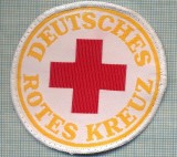 26 - EMBLEMA CRUCEA ROSIE -ROTES KREUZ- GERMANIA -MILITARA? -starea care se vede