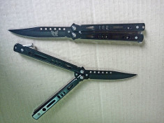 CUTIT BUTTERFLY BALISONG. BRICEAG FLUTURAS FLUTURE. Nou foto