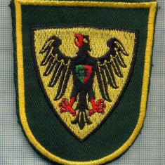 87 - EMBLEMA MANECA - MILITARA?-POLITIE? -GERMANIA? -starea care se vede