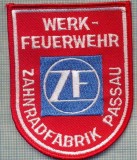 60 - EMBLEMA MANECA - POMPIERI -GERMANIA- WERK-FEUERWEHR -starea care se vede