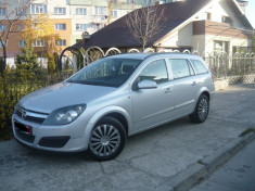 Opel Astra foto