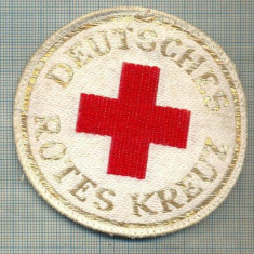 41 - EMBLEMA CRUCEA ROSIE -ROTES KREUZ- GERMANIA -MILITARA? -starea care se vede