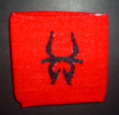 Manseta Logo tribal-negru pe rosu foto