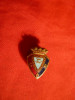 Insigna veche Fotbal Club Osasuna -Pamplona - Spania ,metal si email , h= 1,7