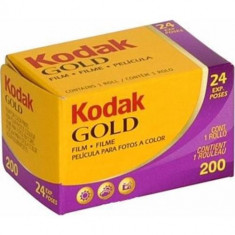 Film Color Kodak Gold 200 135/24 foto