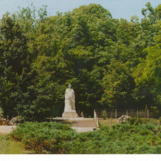 CPI (B6529) CARTE POSTALA - GALATI. STATUIA SI PARCUL MIHAI EMINESCU