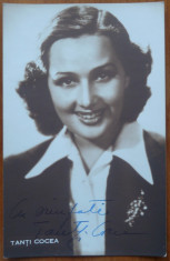 Actrita Tanti Cocea , foto alb - negru cu autograf , din timpul razboiului , 1 foto