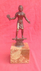 Statueta bronz - Jucator de tenis pe soclu de marmura !!! foto