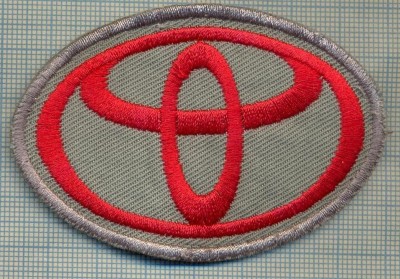 173 -EMBLEMA AUTOMOBILISTICA - TOYOTA -starea care se vede foto